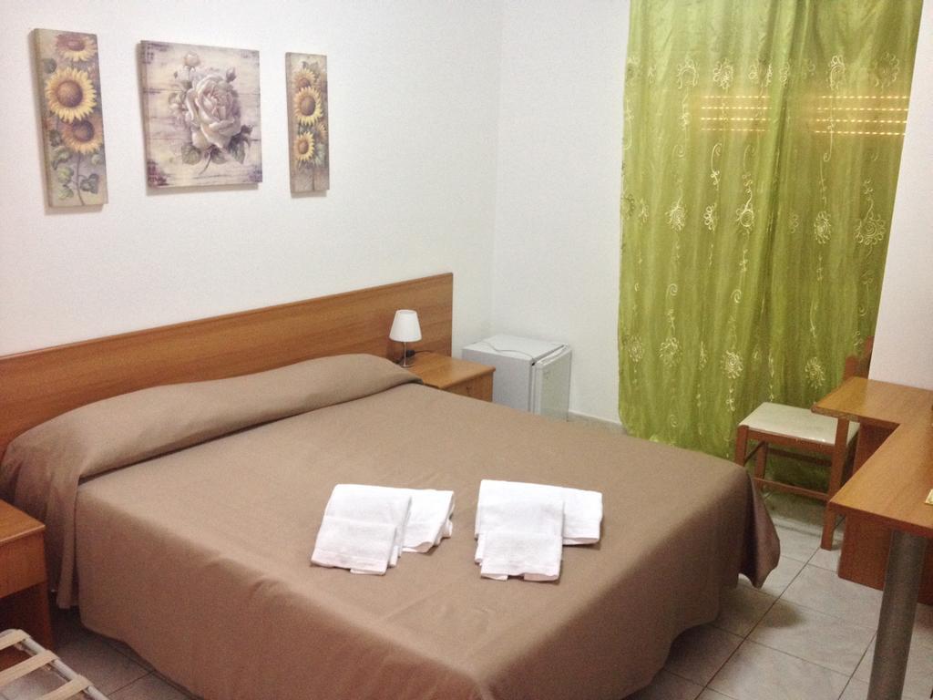 Hotel Il Cacciatore Orbetello Extérieur photo