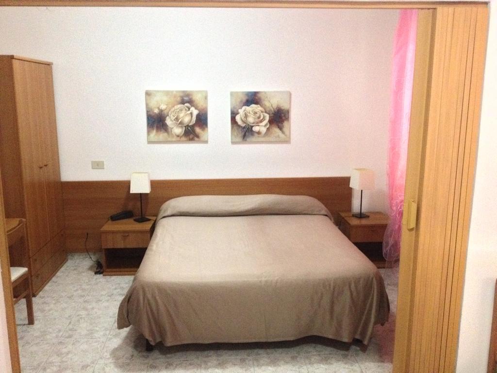 Hotel Il Cacciatore Orbetello Extérieur photo