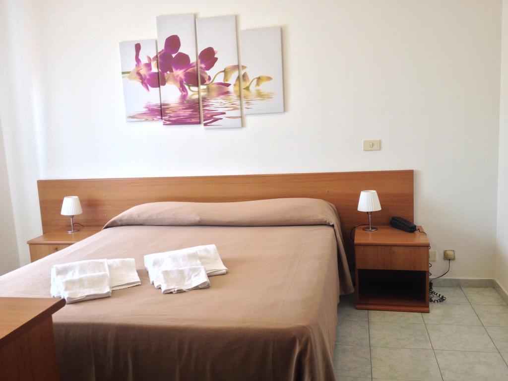 Hotel Il Cacciatore Orbetello Extérieur photo